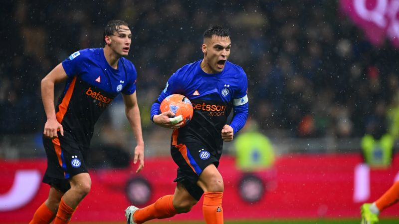 Selebrasi Lautaro Martinez setelah mencetak gol dalam kemenangan Inter 6-2 atas Pisa di Serie A