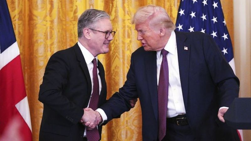 Trump beri peringatan kepada Starmer atas hubungan kerjasamanya dengan China.