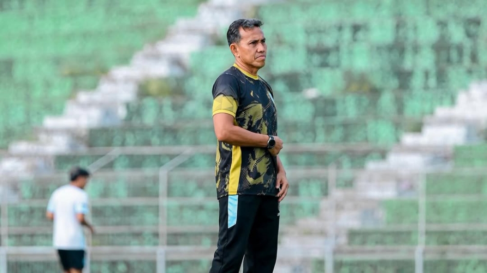 Pelatih Persela Lamongan, Bima Sakti incar kemenangan saat menantang Persipal Palu