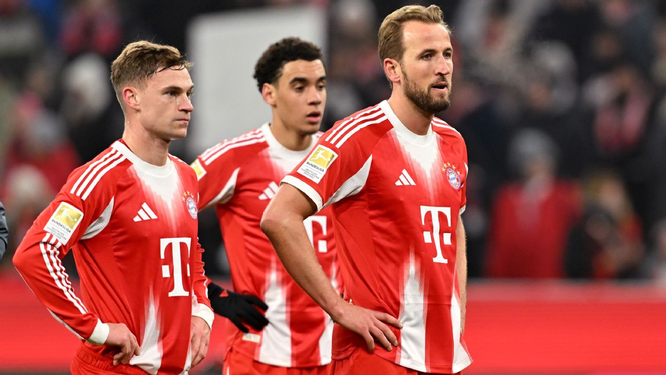 Raut kekecewaan para pemain Bayern Munich setelah ditahan imbang Hamburger di Bundesliga