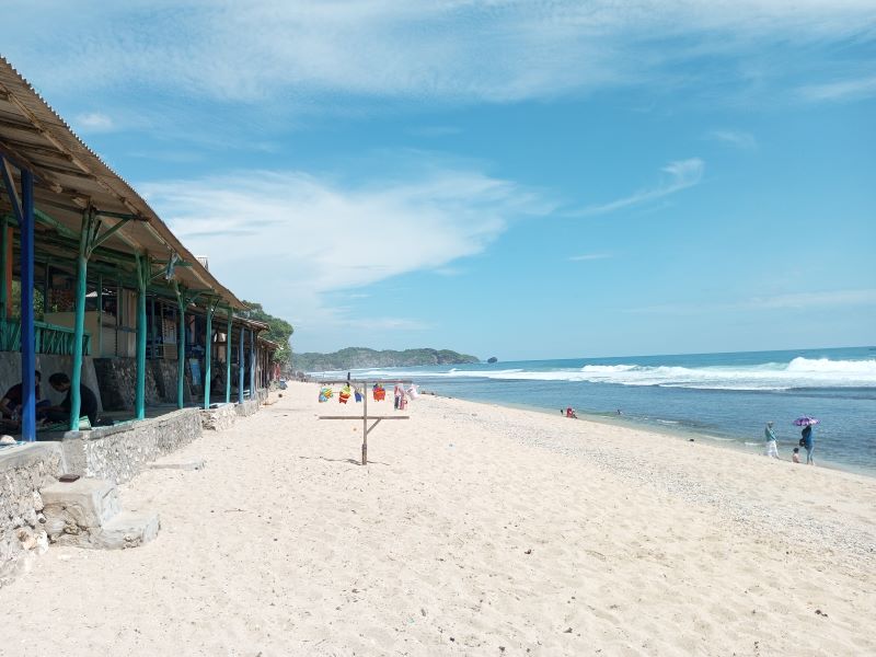 TITIK PENITNG: Pantai Sepanjang menjadi lolasi krusial untuk penempatan early warning system (EWS).