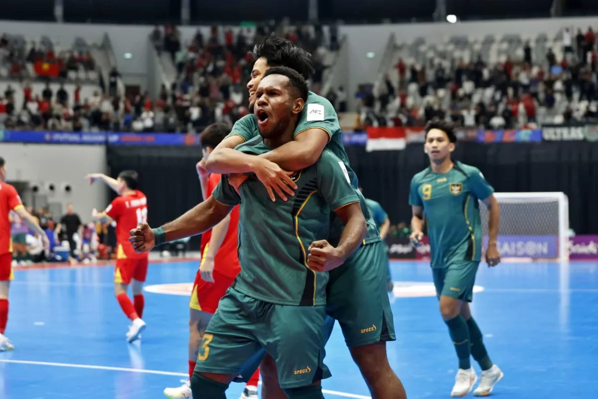 Selebrasi pemain Timnas Futsal Indonesia rayakan kemenangan atas Vietnam yang memastikan tiket ke babak semifinal Piala Asia 2026
