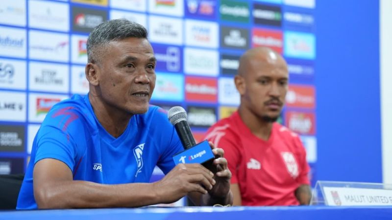 Pelatih Malut United, Hendri Susilo siapkan strategi khusus untuk kalahkan Persib Bandung