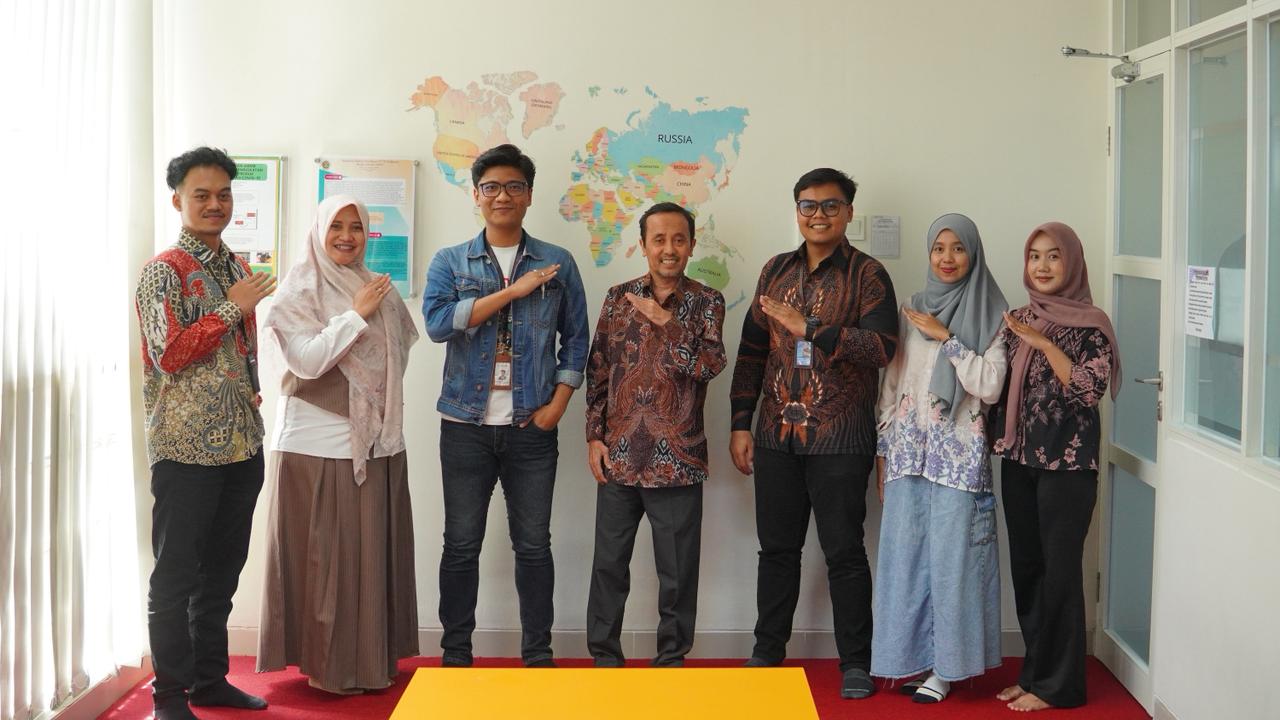 Frogs Indonesia Gandeng Teknik Industri UAD