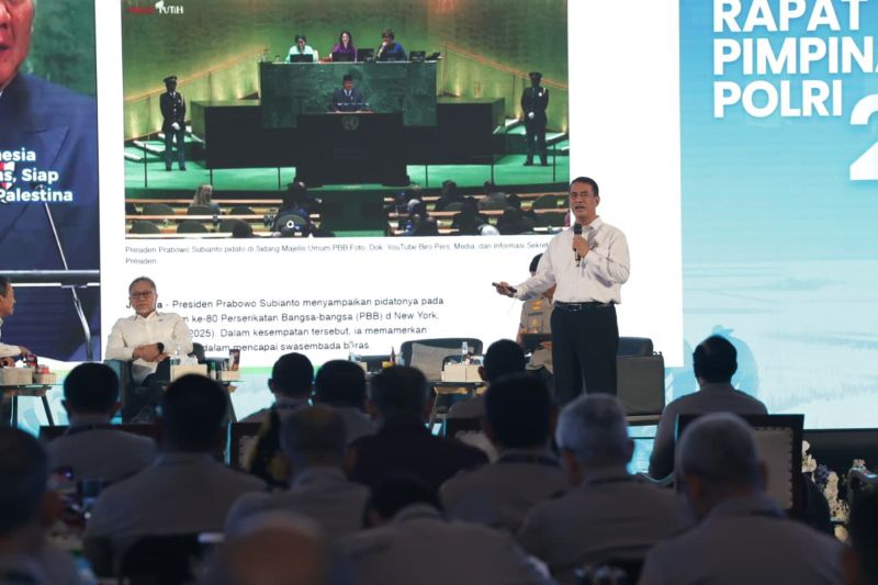Menteri Pertanian (Mentan) Andi Amran Sulaiman saat menjadi narasumber dalam Rapat Pimpinan Polri Tahun 2026 di TMII, Jakarta Timur, Selasa (10/2/2026).