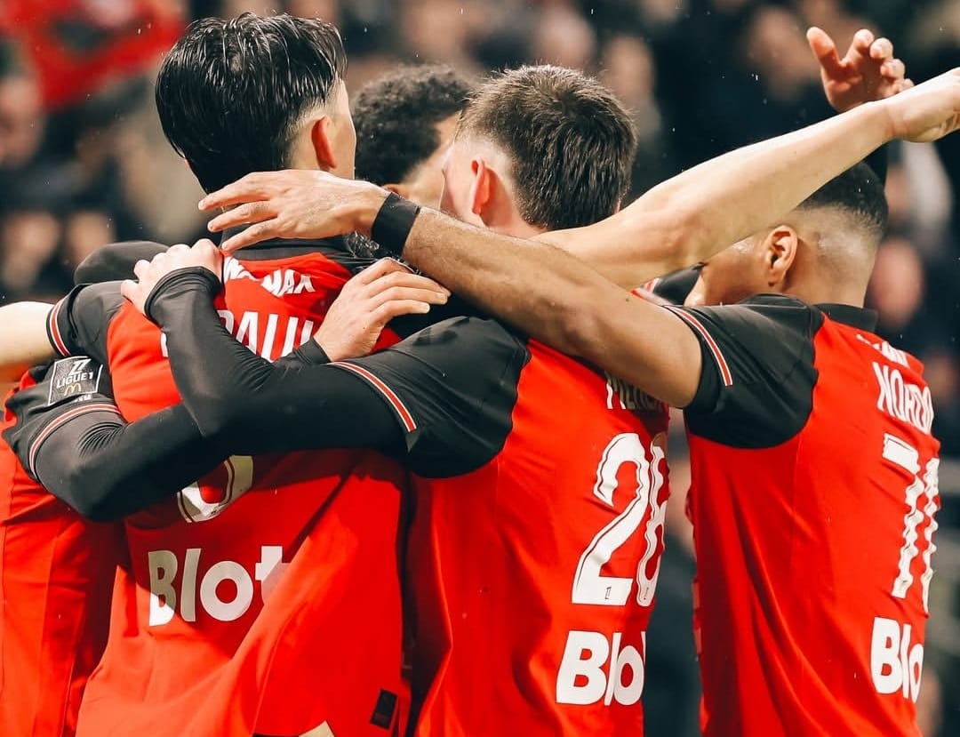 Selebrasi pemain Rennes dalam kemenangan 3-1 atas juara bertahan Ligue 1, PSG