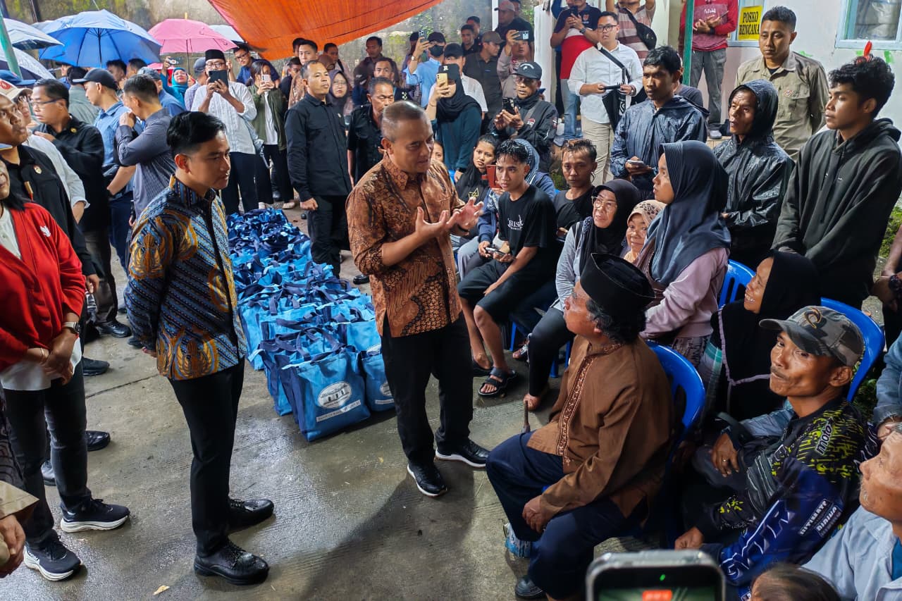 Wapres dan Gubernur Jateng Tinjau Tanah Gerak Jangli Semarang