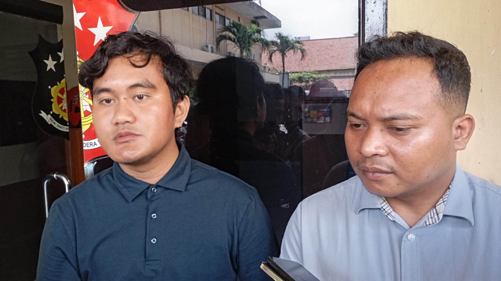 Kuasa hukum siswi korban pelecehan seksual oleh oknum guru SLB saat membuat laporan di Polresta Jogja, Jumat (20/2/2026).