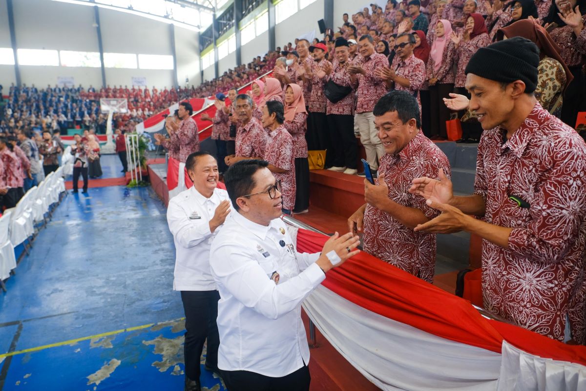 REFLEKSI: Wali Kota Magelang H. Damar Prasetyono bersama Wakil Wali Kota dr. Sri Harso, M.Kes., Sp.S