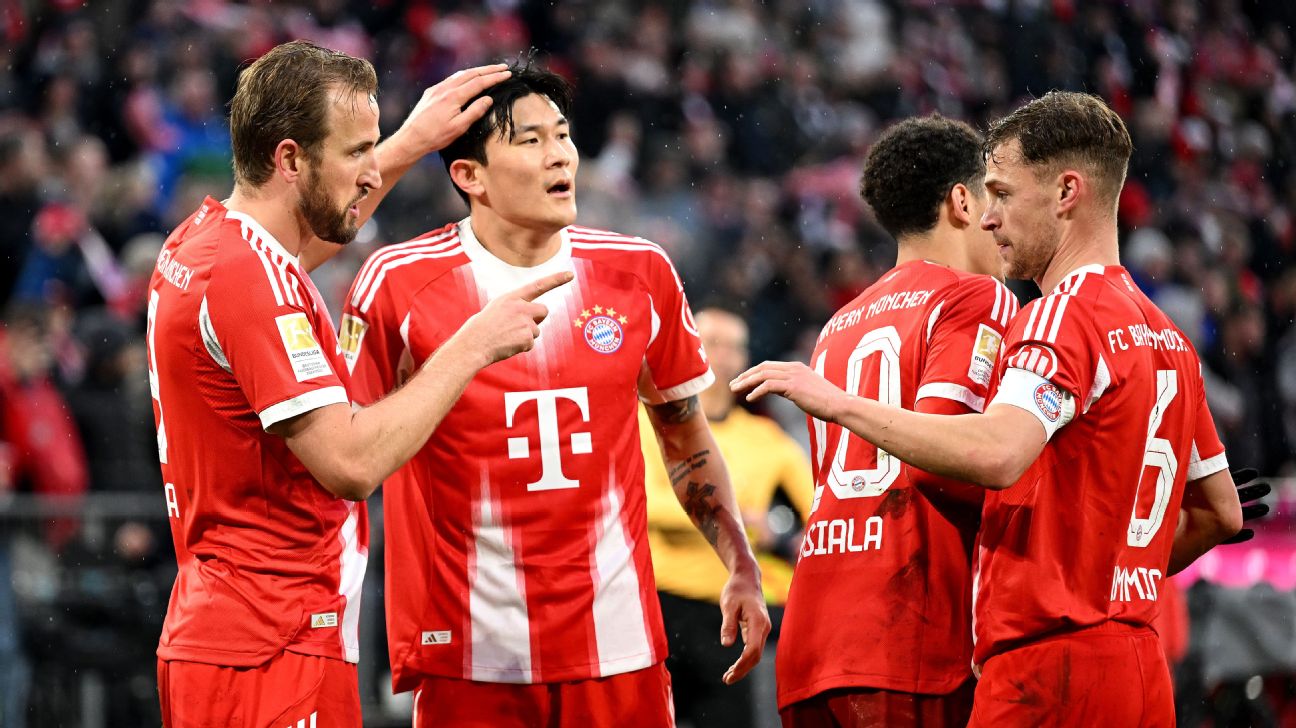 Selebrasi pemain Bayern Munich rayakan gol dari Bayern Munich dalam kemenangan atas Eintracht Frankfurt