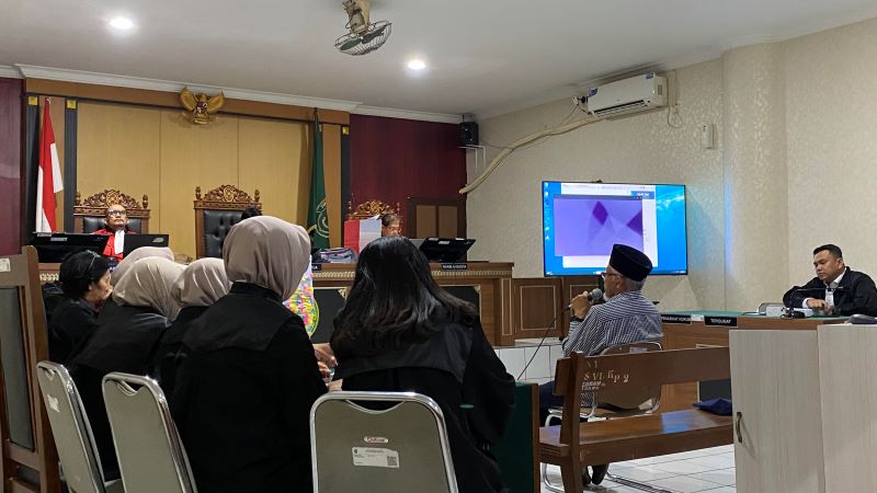 Sidang kasus hibah dana pariwisata Sleman dengan agenda pemeriksaan Sri Purnomo di Pengadilan Tipikor Jogja Rabu (25/2).