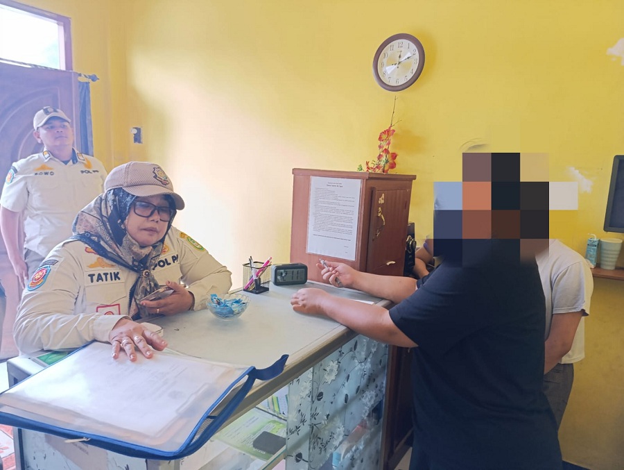 SIDAK: Satpol PP Bantul sedang melakukan operasi pekat di panti pijak dan salon untuk mengantisipasi tindakan asusila yang meresahkan masyarakat.
