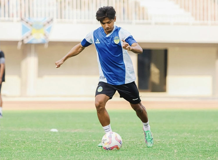 Pemain PSIM Jogja Riyatno Abiyoso&nbsp;