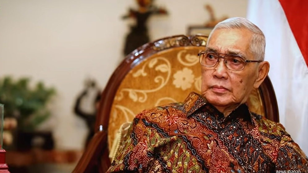 Mantan Wakil Presiden Try Sutrisno