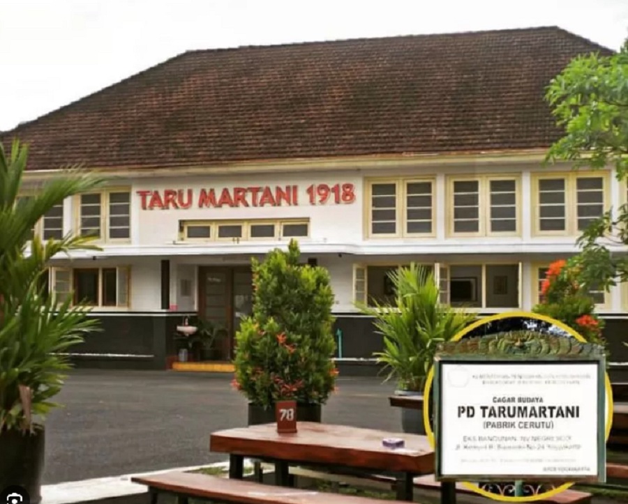 Taru Martani.