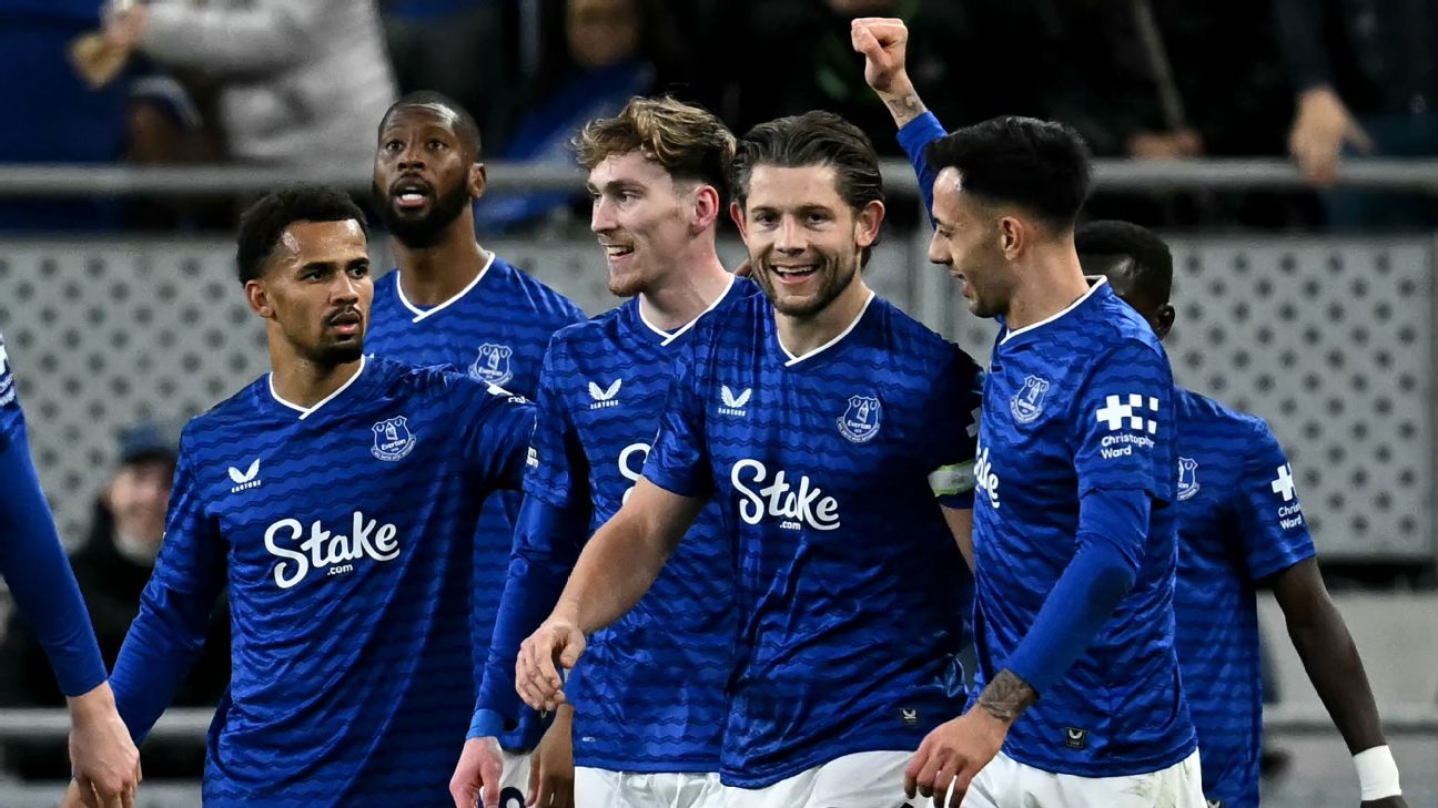 Selebrasi pemain Everton dalam kemenangan atas Burnley di Hill Dickinson