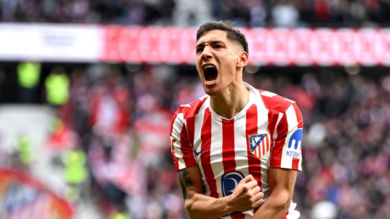 Selebrasi Nahuel Molina setelah mencetak gol kemenangan Atletico Madrid atas Getafe di La Liga