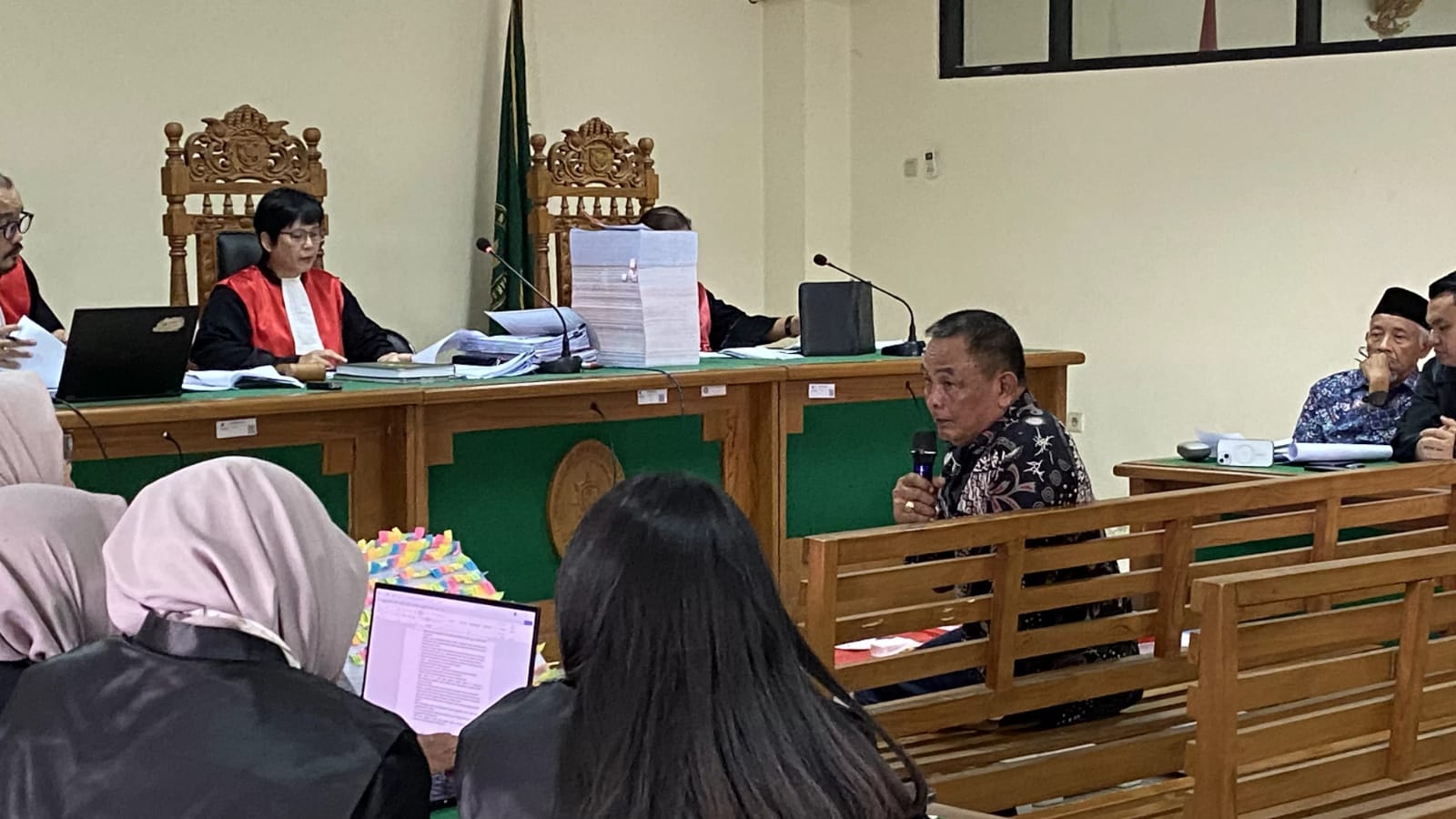 almarhum Koeswanto saat memberikan keterangan sebagai saksi di Pengadilan Tipikor Jogja pada 27 Januari 2026.