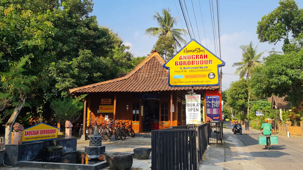 Homestay di sekitar Borobudur rata-rata sudah dipesan jauh jauh hari sebelum Waisak.