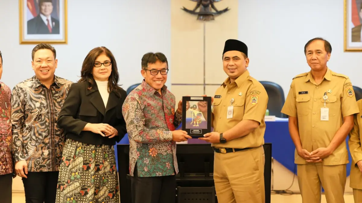 Wakil Gubernur Jawa Tengah, Taj Yasin Maimoen saat menerima Kunjungan Kerja Spesifik Komisi IX DPR RI di Gedung Merah Putih, Kompleks Kantor Gubernur Jateng