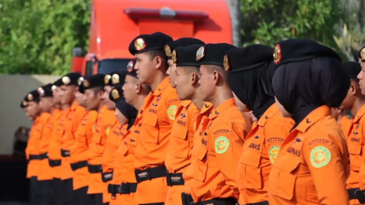 Kepala Basarnas Cilacap M Abdullah memimpin apel penutupan pelaksanaan Siaga Lebaran 2026. (Dokumentasi Basarnas Cilacap)