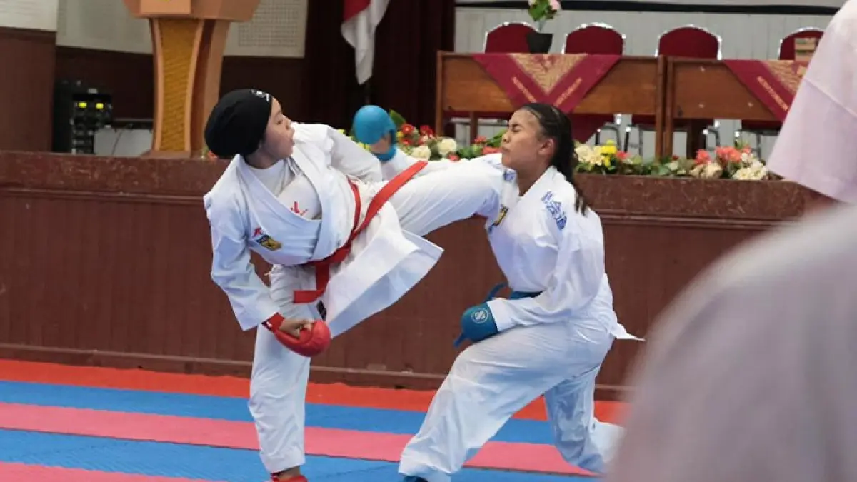 Pertandingan final Kejurda Karate Forki DIJ 2026. (Istimewa)