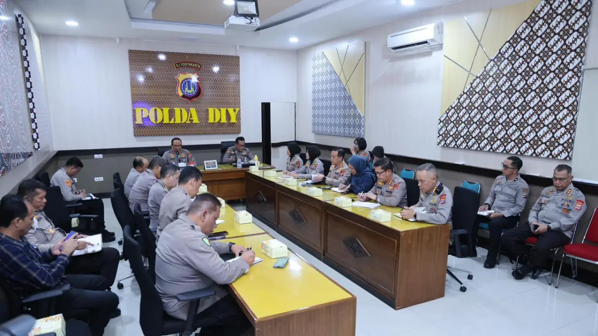 Rapat koordinasi digelar Polda DIY untuk pengamanan Kirab Budaya peringatan Hari Ulang Tahun ke-80 Raja Keraton Ngayogyakarta Hadiningrat, Sri Sultan Hamengku Bawono Ka 10 yang akan berlangsung pada Kamis (2/4/2026). (istimewa)