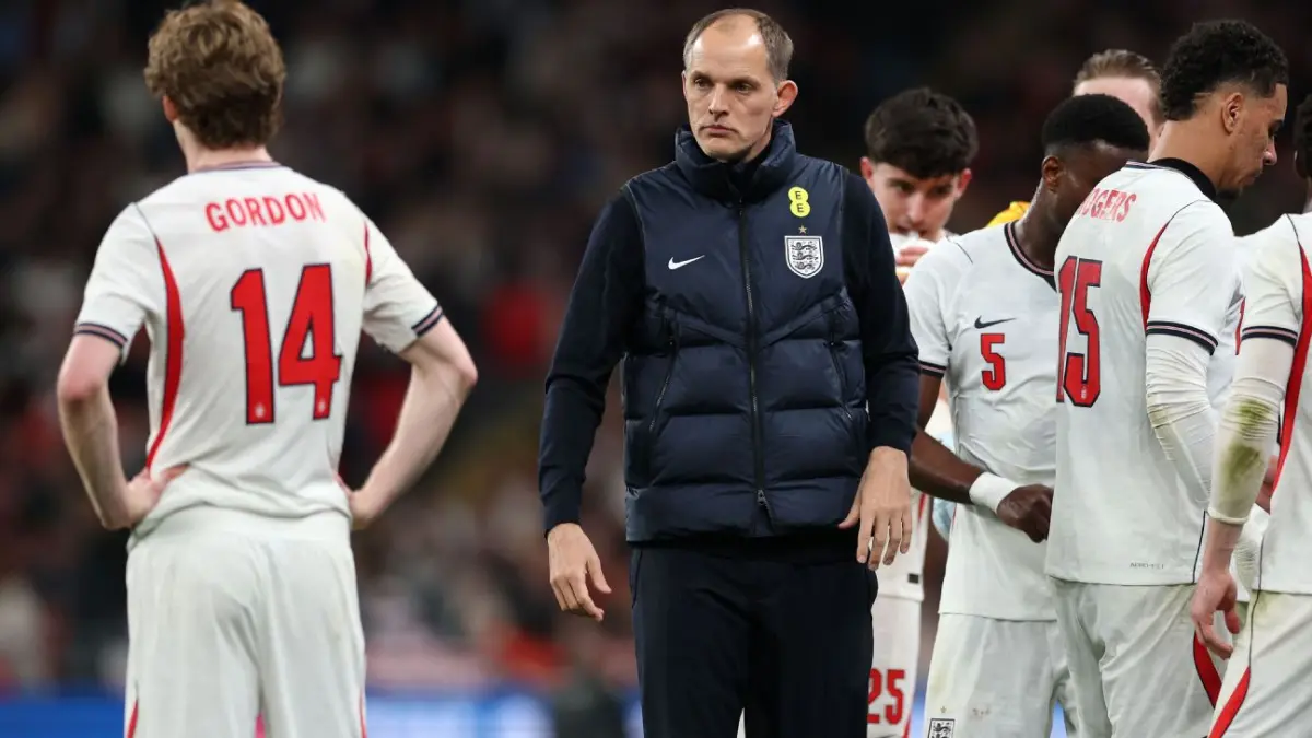 Thomas Tuchel coba menghibur para pemain Inggris dalam kekalahan dari Jepang di Wembley