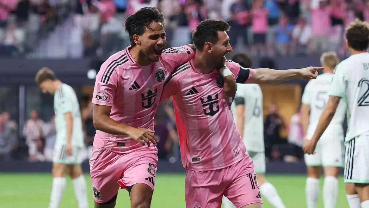 Lionel Messi menjadi pemain Inter Miami pertama yang mencetak gol di Nu Stadium