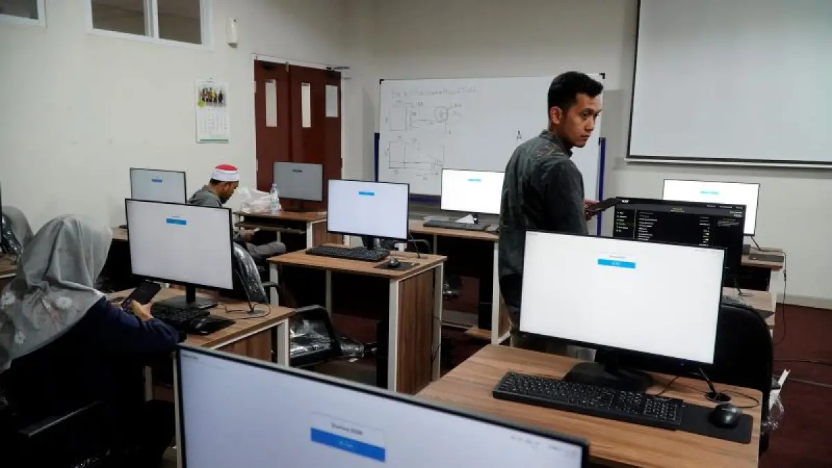 MATANGKAN SISTEM: Untidar mulai melakukan simulasi UTBK dengan sejumlah perubahan. (Dokumentasi Humas Untidar)