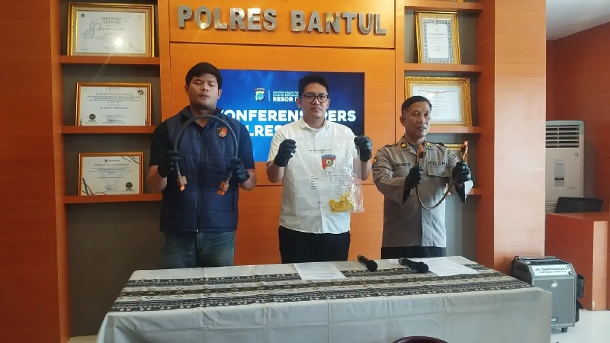 GELAR PERKARA: Polres Bantul tunjukan barang bukti kasus pengoplosan tabung gas Senin (8/4/2026).Cintia&nbsp;Yuliani/Radar Jogja

&nbsp;
