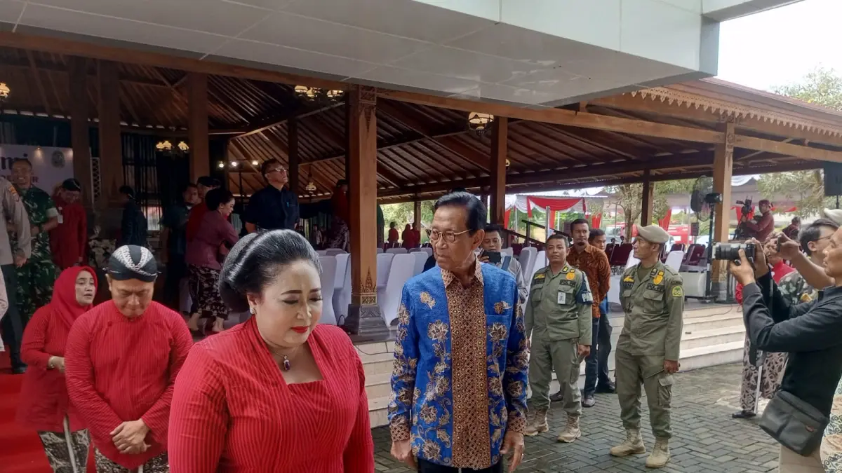 Yusuf Bastiar/Radar Jogja: Gubernur DIY Hamengku Buwono X mendorong Pemkab Gunungkidul melakukan pemerataan pembangunan di wilayah selain pantai.