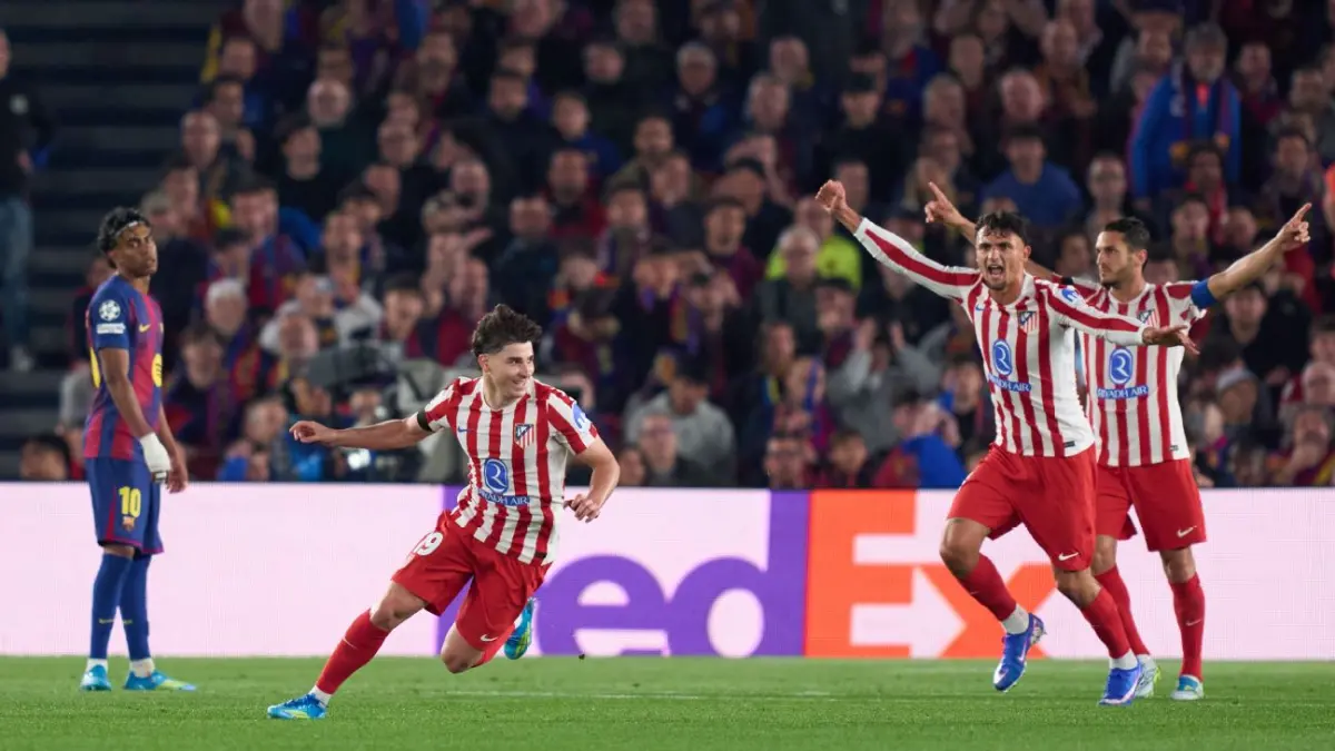 Selebrasi para pemain Atletico Madrid rayakan gol Julian Alvarez melawan Barcelona di Liga Champions