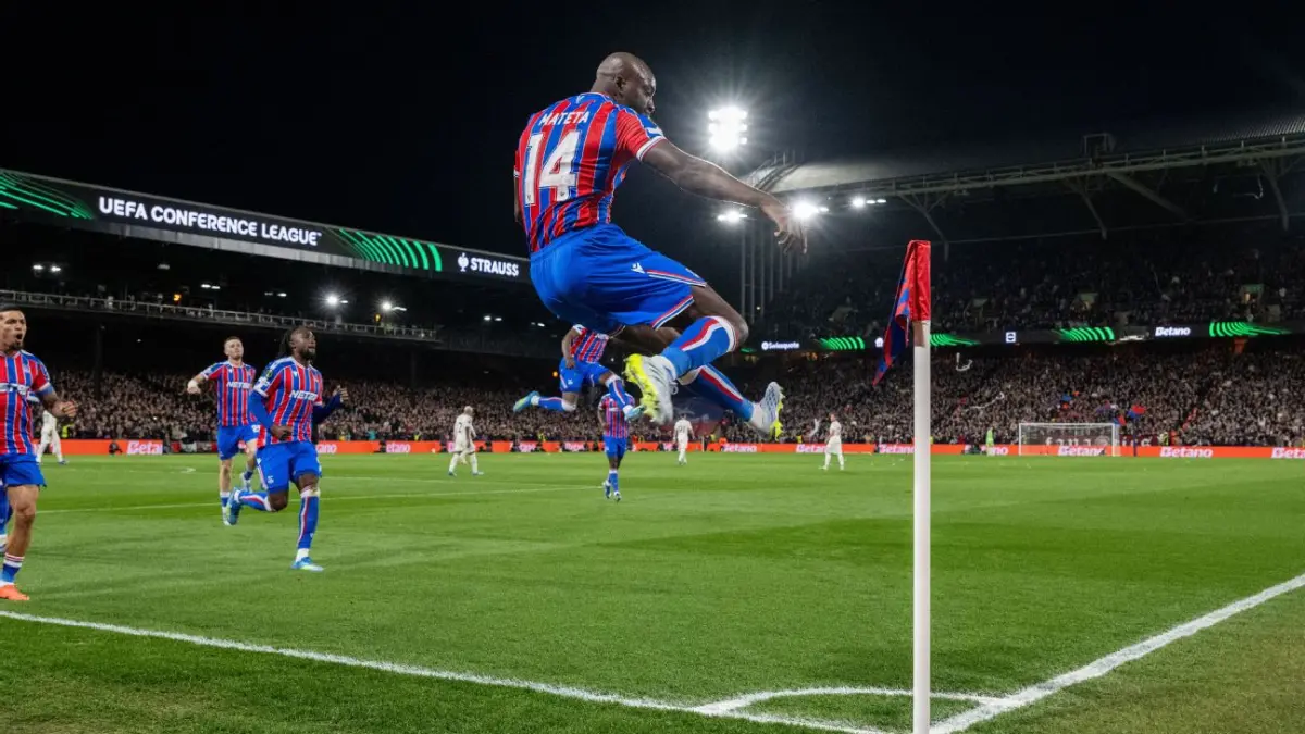 Selebrasi Jean-Philippe Mateta dalam kemenangan Crystal Palace atas Fiorentina di Conference League