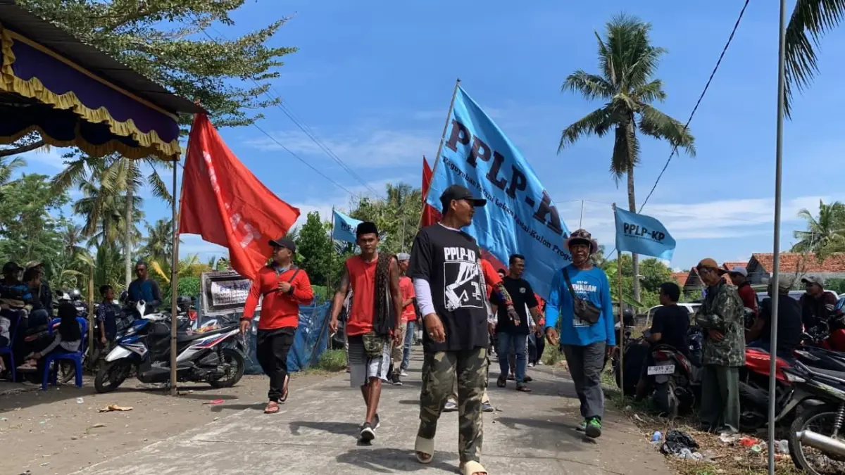 ANOM BAGASKORO/RADAR JOGJA
ULTAH: Warga pesisir Pantai Selatan Kulon Progo memperingati 20 Tahun perjuangan melawan proyek pasir besi.

