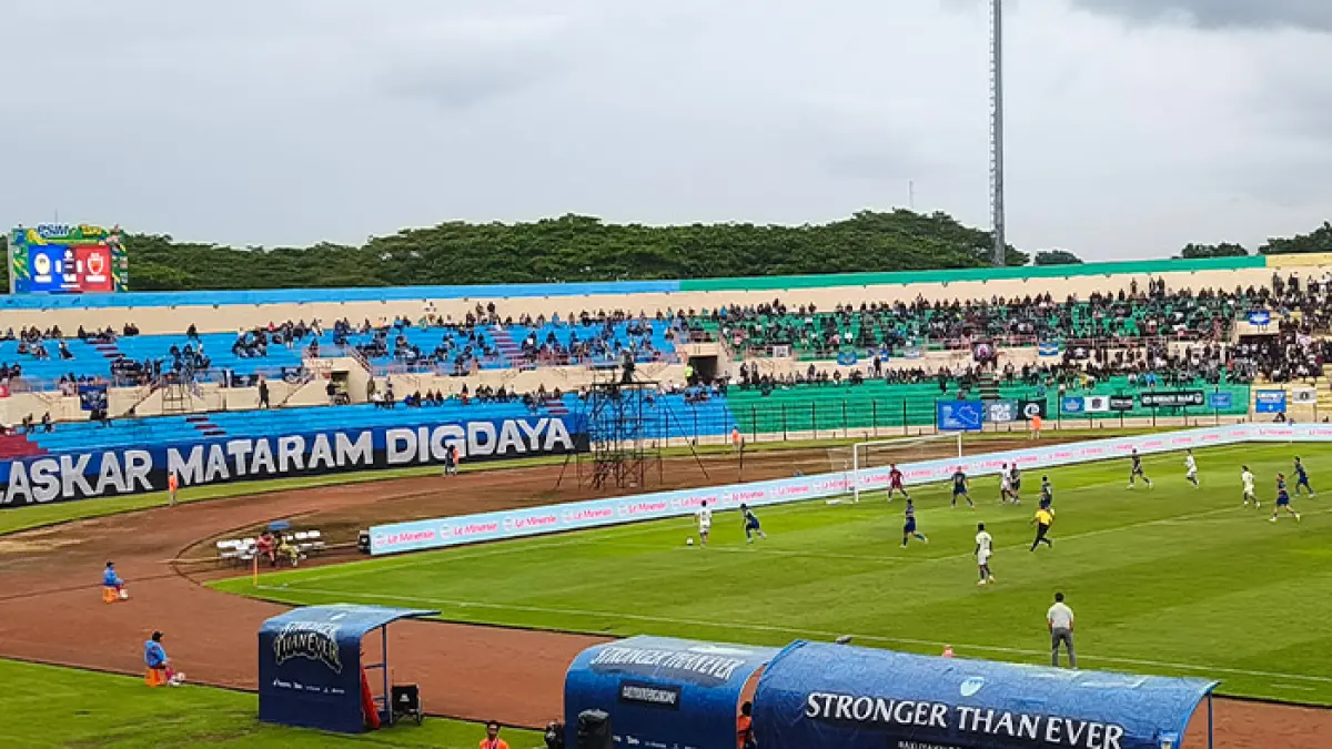 PSIM Jogja saat bertanding di Stadion Sultan Agung, Bantul. (Fahmi Fahriza/Radar Jogja)