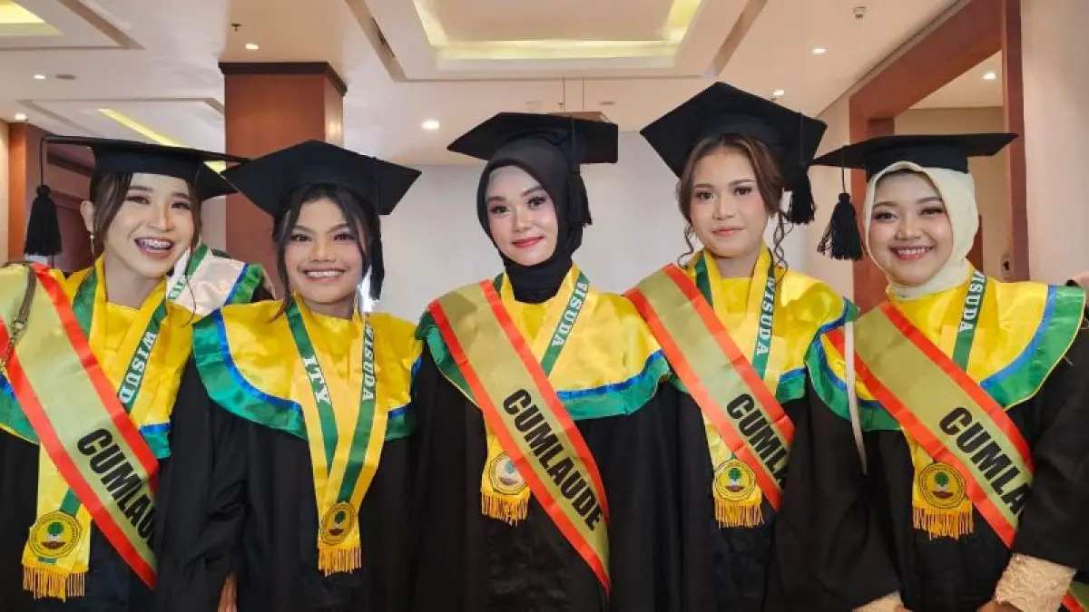 Potret Mahasiwa Wisuda ITY. (Dok Humas ITY)