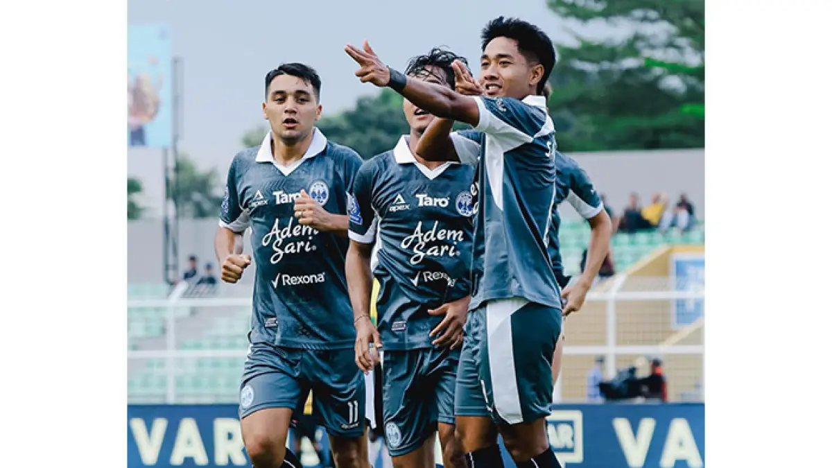 GAS POL: Selebrasi pemain PSIM Jogja Savio Sheva usai mencetak gol ke gawang Bhayangkara FC di Lampung, Jumat (17/4). (Dok. PSIM Jogja)