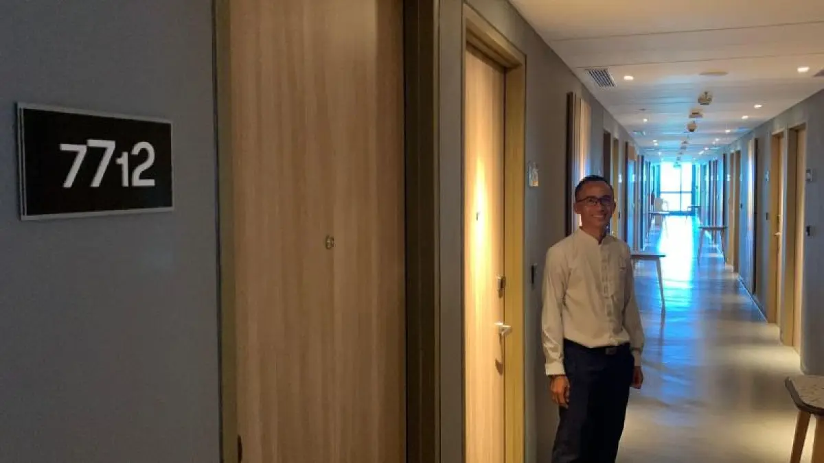 SIAP: Peralatan X-Ray telah terpasang di area pintu masuk arama haji Hotel Novotel-Ibis Kulon Progo. (ANOM BAGASKORO/RADAR JOGJA)