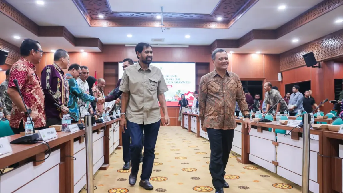 Gubernur Jawa Tengah Ahmad Luthfi dalam pertemuan kerja sama Jateng Aceh