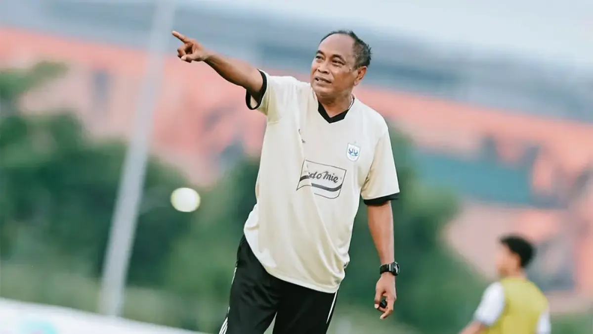 Pelatih anyar PSIS Semarang, Kas Hartadi incar kemenangan melawan Kendal Tornado FC. (PSIS)