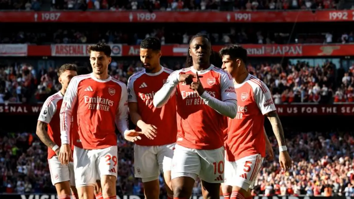 Para pemain Arsenal rayakan gol Eberechi Eze yang memastikan kemenangan melawan Newcastle United di Emirates. (Arsenal)