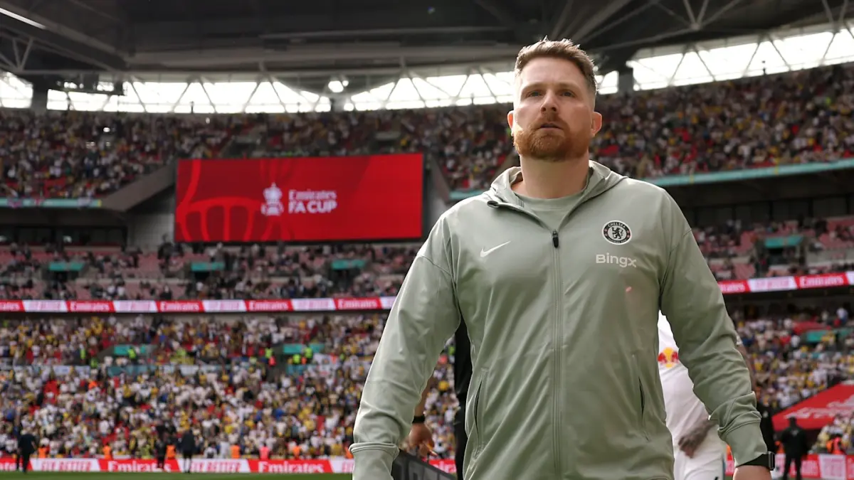 Pelatih sementara Chelsea, Calum McFarlane merasa lega berhasil membawa tim ke final FA Cup. (Chelsea)