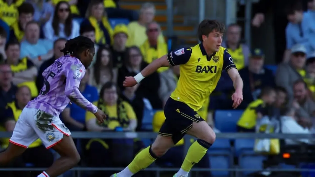 Pemain Timnas Indonesia, Ole Romeny saat tampil bersama Oxford United dalam kemenangan atas Sheffield Wednesday. (instagram)