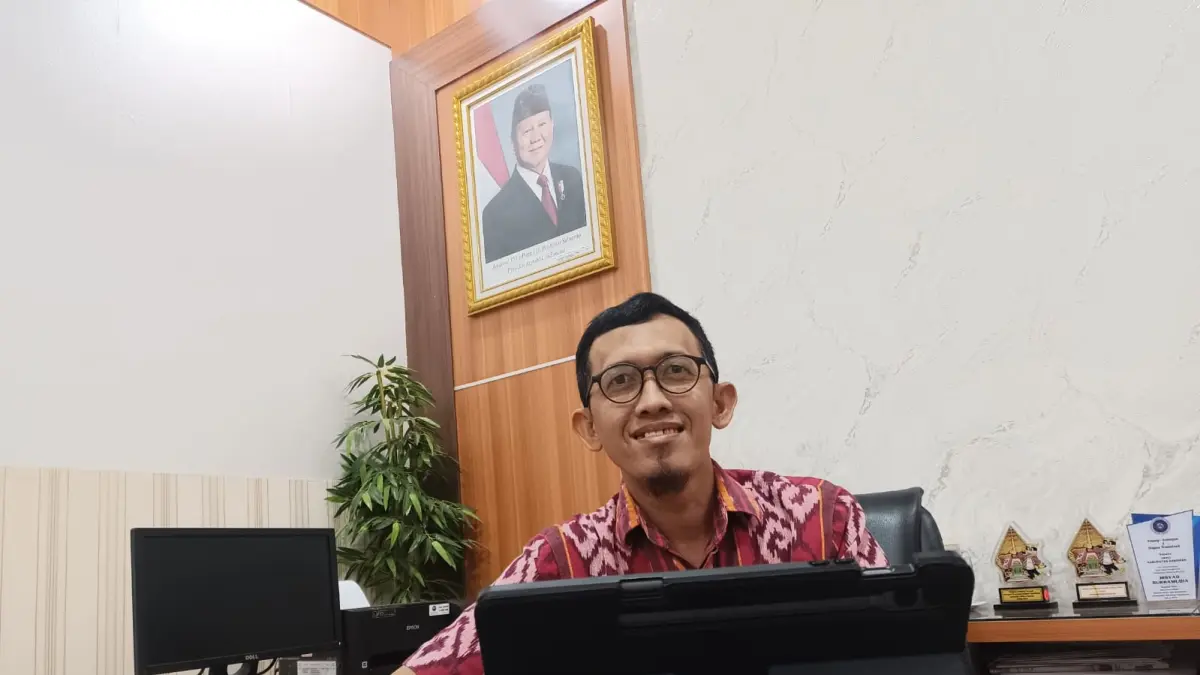 Kepala Unit Pelayanan Pendapatan Daerah (UPPD) Samsat Kebumen Mohamad Kodir. (M Hafied/Radar Jogja)