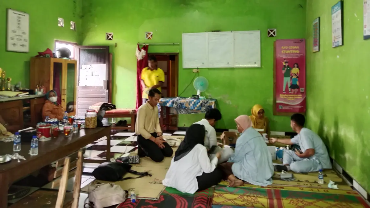Kondisi posko darurat kesehatan di rumah dukuh toragan. (Delima Purnamasari/Radar Jogja)