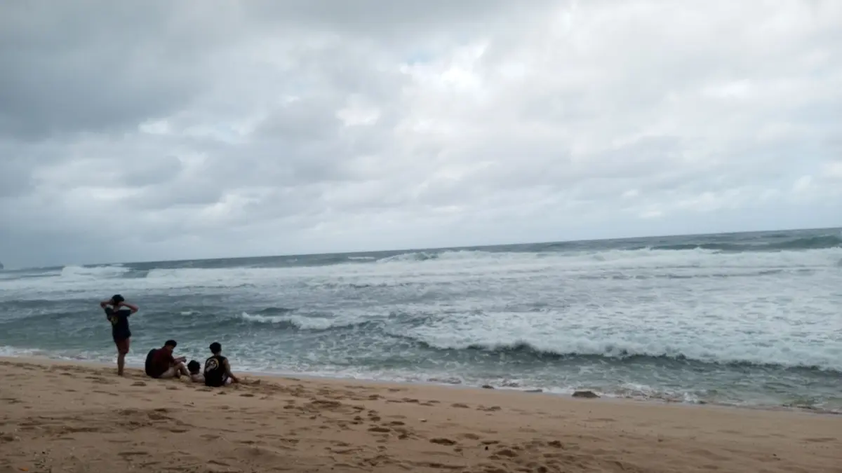 Pantai Sanglen