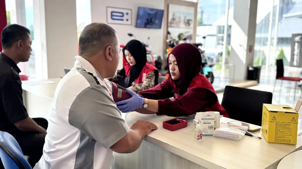 Astra Motor Yogyakarta kembali menggelar aksi donor darah rutin yang bekerja sama dengan Palang Merah Indonesia (PMI) Kabupaten Sleman (04/05).