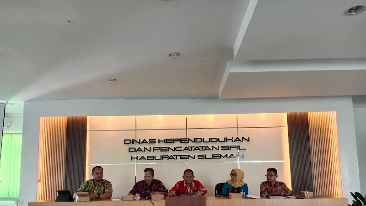 JUMPA PERS: Pemkab Sleman melakukan konferensi pers dengan tema transformasi layanan publik Kamis (7/5/2026). Delima&nbsp;Purnamasari/Radar Jogja