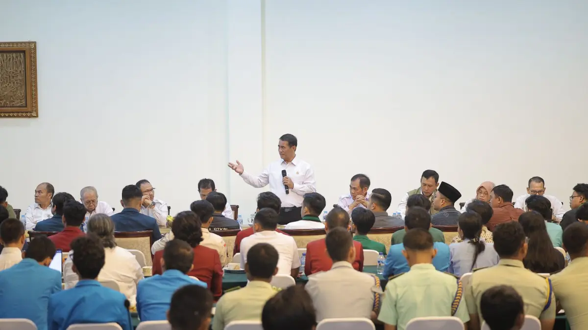 Mentan Amran dalam diskusi bersama Badan Eksekutif Mahasiswa (BEM) dari seluruh Indonesia pada Rabu (6/52026).